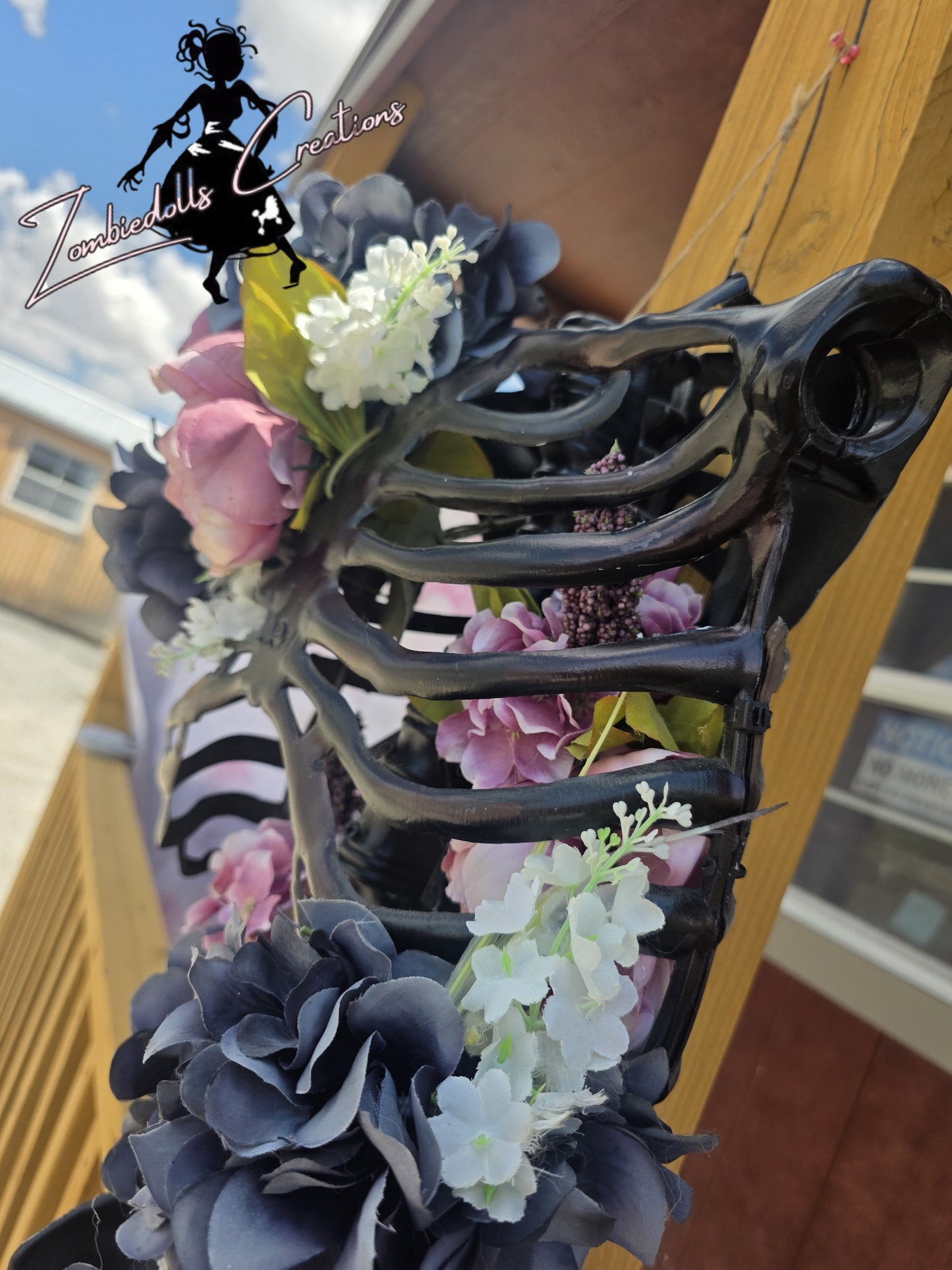 Floral Gothic Ribcage – Dark Romantic Home Décor