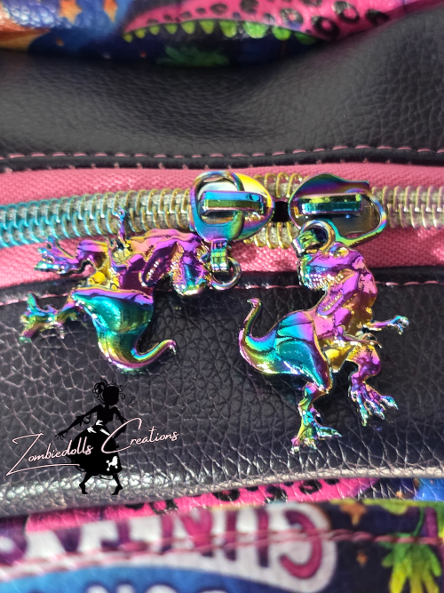 Don't Be a Cuntasaurus Magdalena Circle Bag